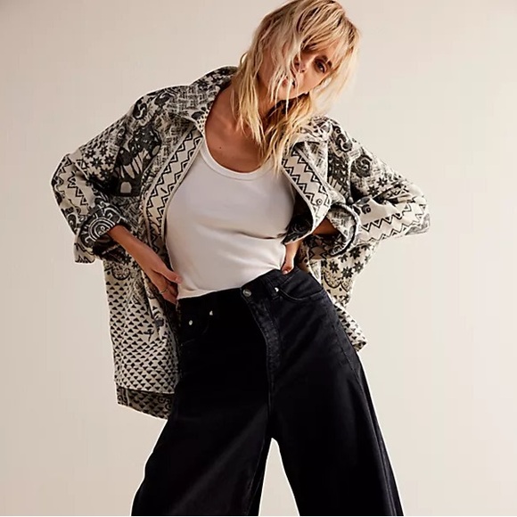 🦋🖤 Free People | We the Free Butterfly Jacquard Button Up Oversized Shirt - Picture 2 of 4